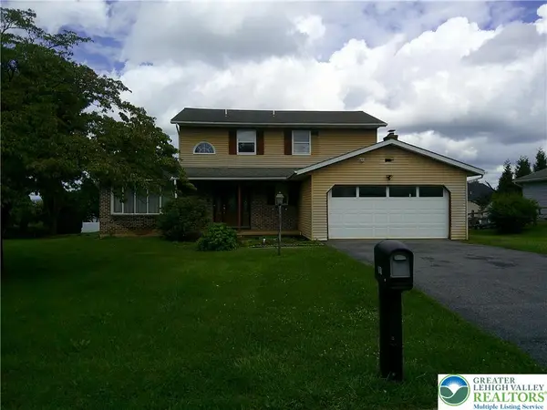 901 Apple Blossom Road, Easton, PA 18040