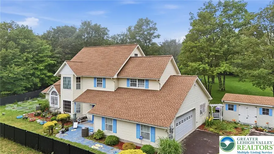 222 Martha Lane, Sierra View, PA 18610 - #3