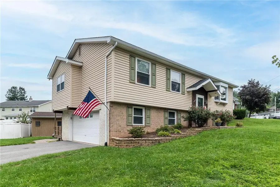 1437 Pearl Street, Salisbury, PA 18103 - #2