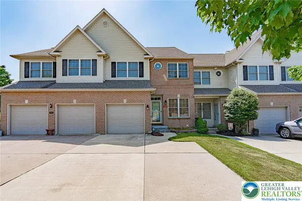 6608 Mine Drive, Macungie Boro, PA 18062