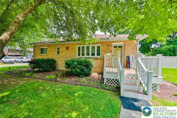 735 N Glenwood Street, Allentown City, PA 18104