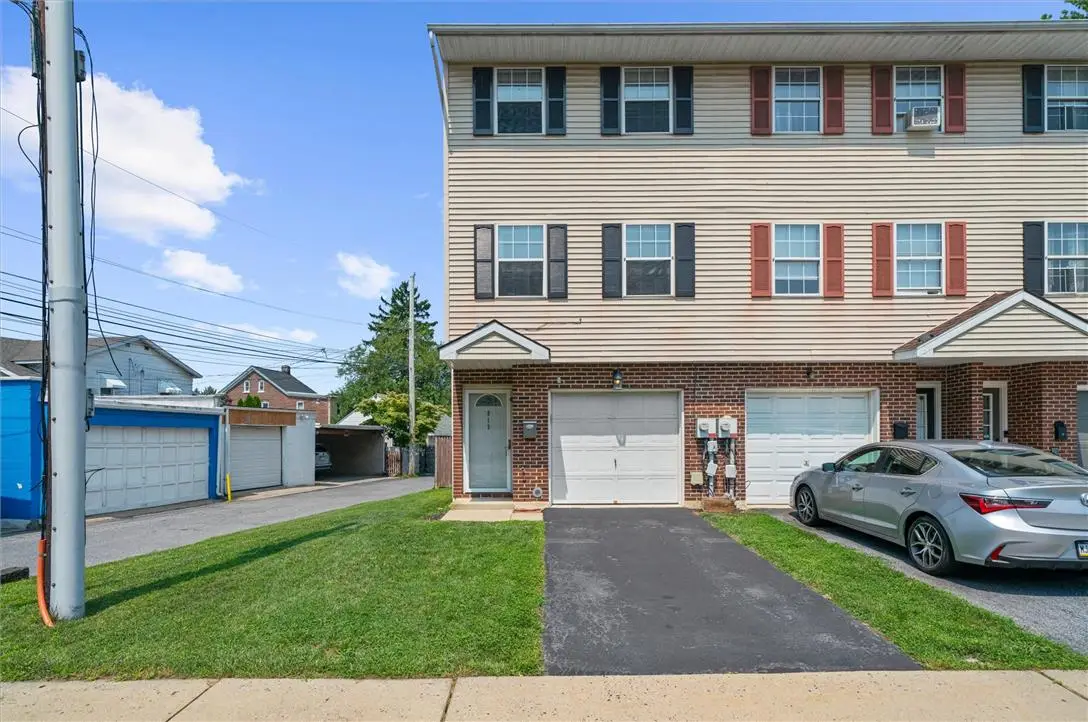 813 E Gordon Street, Allentown, PA 18109 - #1