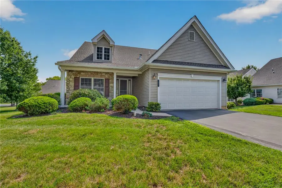 51 Glenmoor Circle N, Palmer Township, PA 18045 - #2