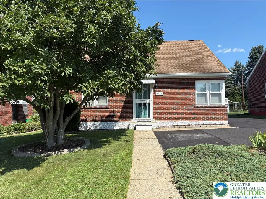 1035 S Jefferson Street, Allentown, PA 18103 - #2