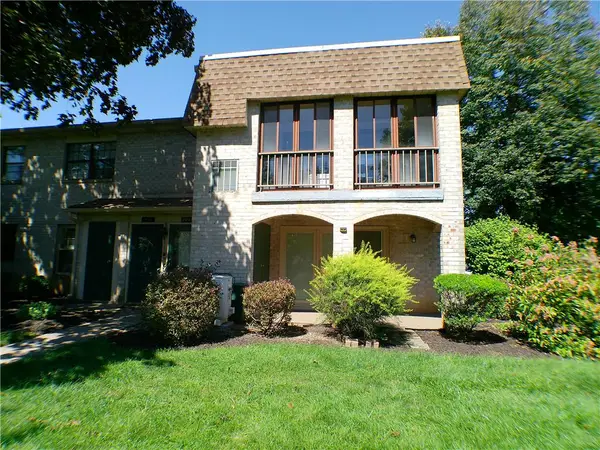 2946 Aronimink Place #2946, Macungie Boro, PA 18062