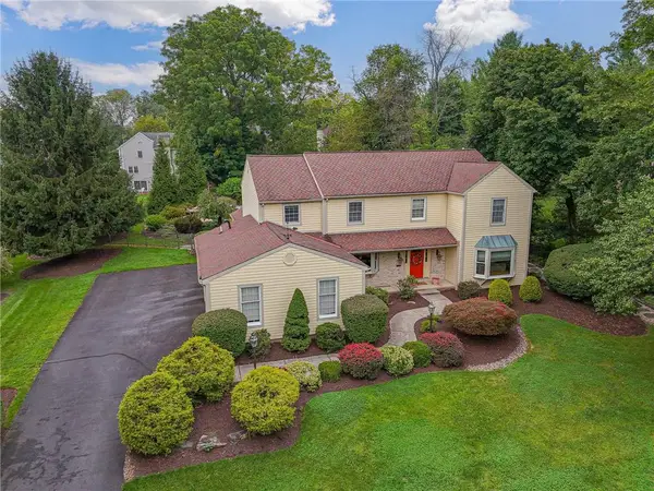 4399 Driftwood Lane, Lower Macungie Twp, PA 18103