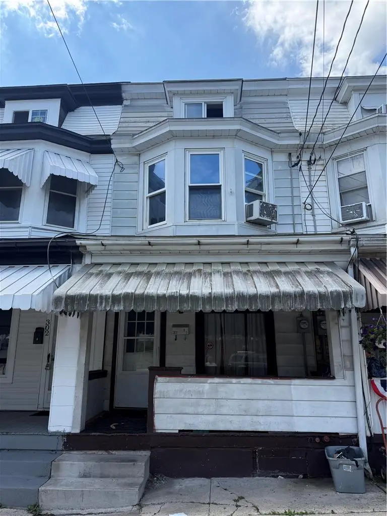 302 W Spruce Street #1/2, Tamaqua, PA 18252 - #1