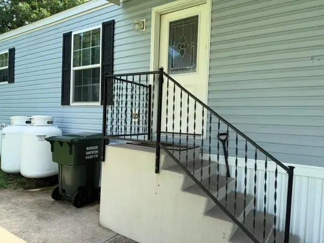 33 Hillside Place, Lower Towamensing, PA 18058 - #2