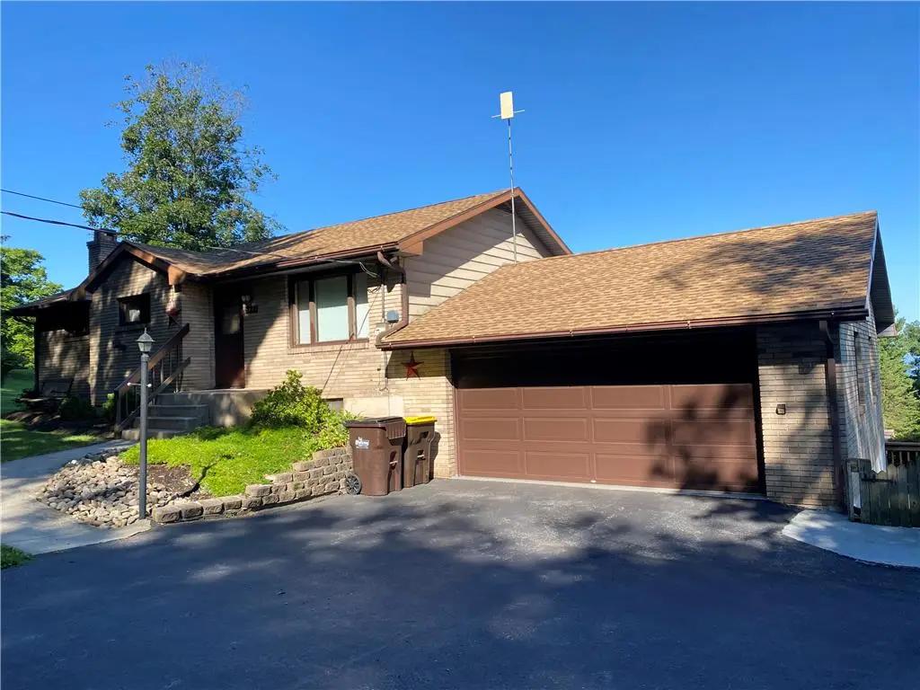 5443 S Mountain, Upper Milford, PA 18049 - #1