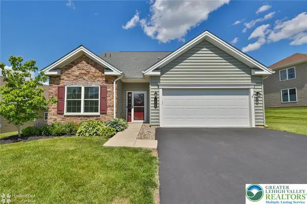 5424 Traditions, Upper Saucon Twp, PA 18036