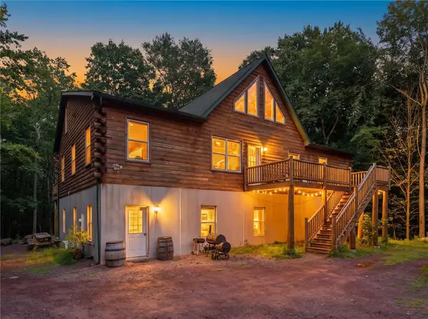 14 River Dr, White Haven, PA 18661