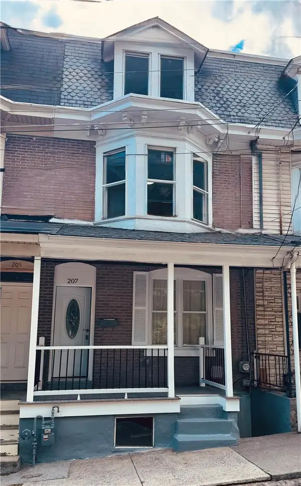 207 N George Street, Pottsville, PA 17901