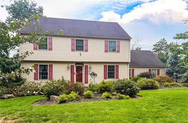 4454 Farm Drive, South Whitehall Twp, PA 18104