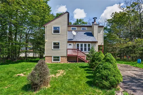 1894 Pinecrest Court #K739, Coolbaugh Twp, PA 18466