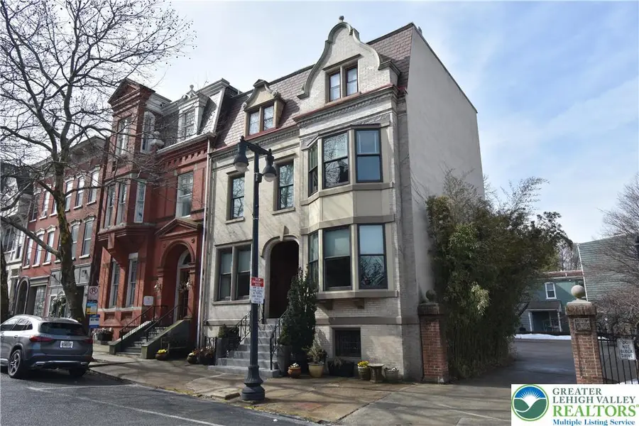 134 N 3rd Street, Easton, PA 18042 - #2