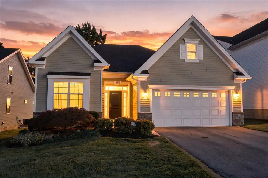 1692 Valley View Drive, South Whitehall, PA 18104 - #2