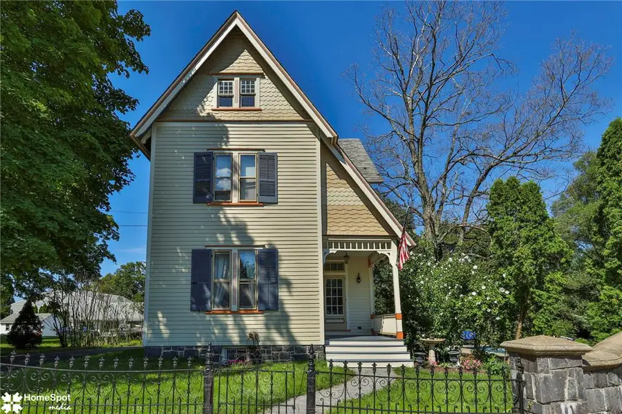 507 E Station Avenue, Coopersburg, PA 18036 - #2