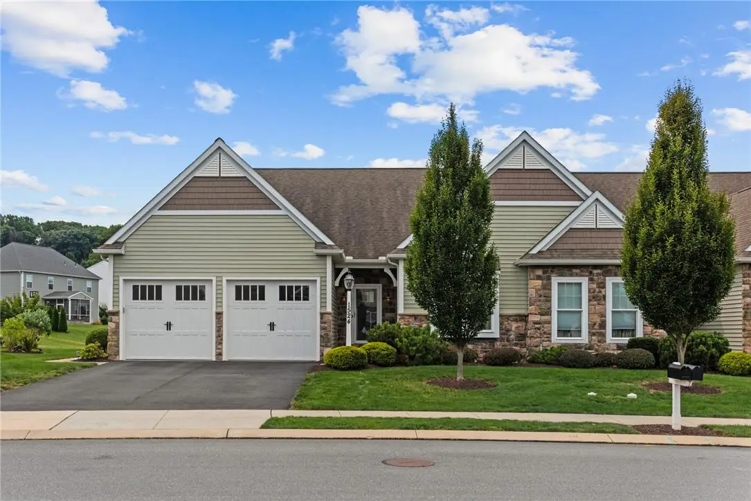 1524 Bloomfield Way, East Hempfield, PA 17538 - #1