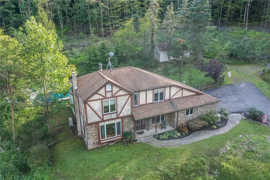 214 Grouse Hill Road, Hereford, PA 19504 - #2