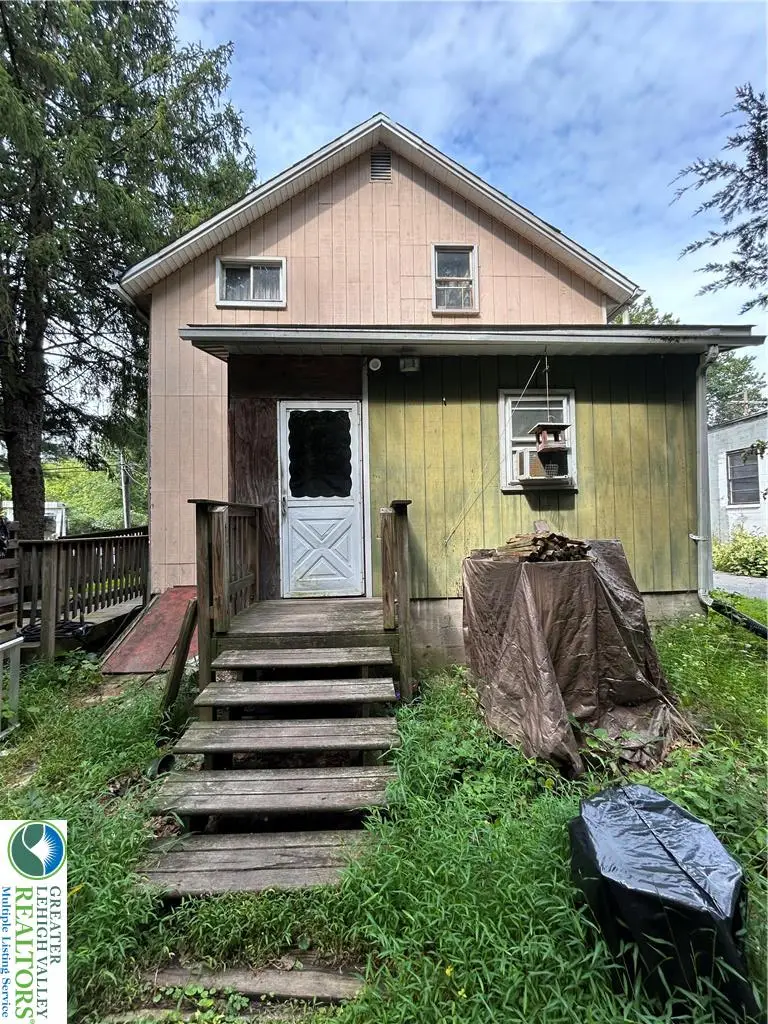905 Lower South Main Street, Washington, PA 18013 - #2