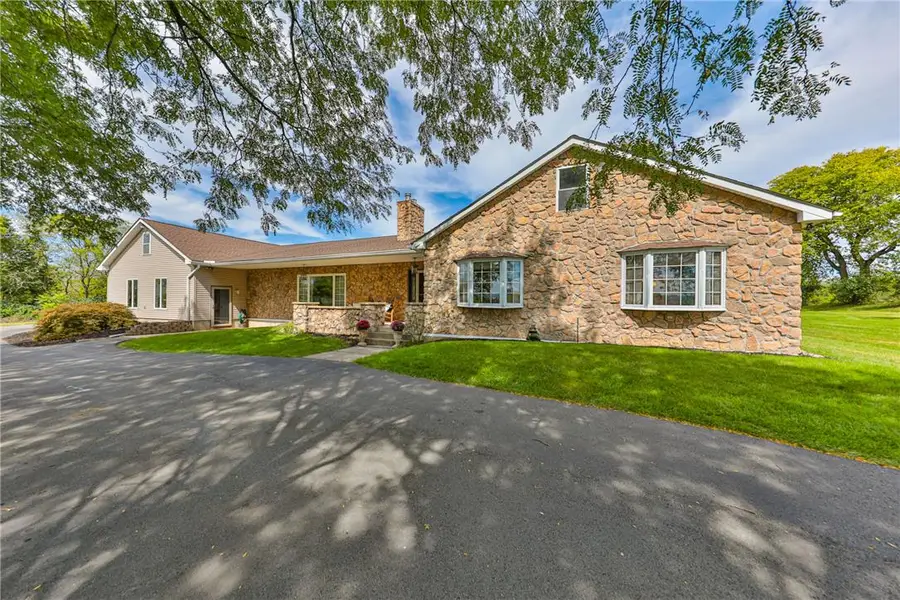 295 Crown View Avenue, Stockertown, PA 18083 - #2