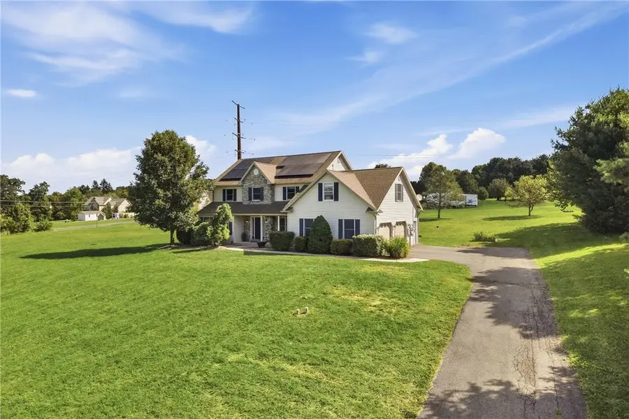 590 Fehr Road, Bushkill, PA 18064 - #3