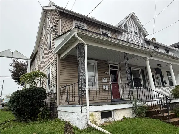 302 E Fairview Street, Coopersburg Boro, PA 18036
