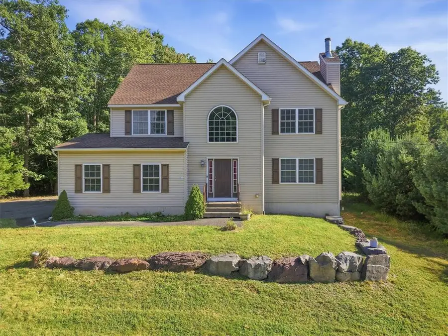 302 Lees Run Circle, East Stroudsburg, PA 18302 - #3