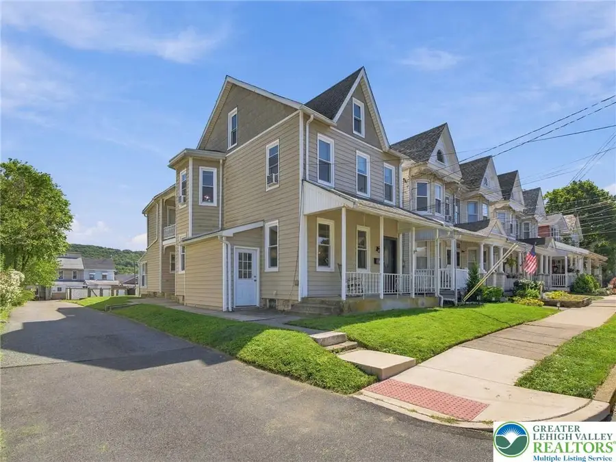 238 North Street, Emmaus, PA 18049 - #2