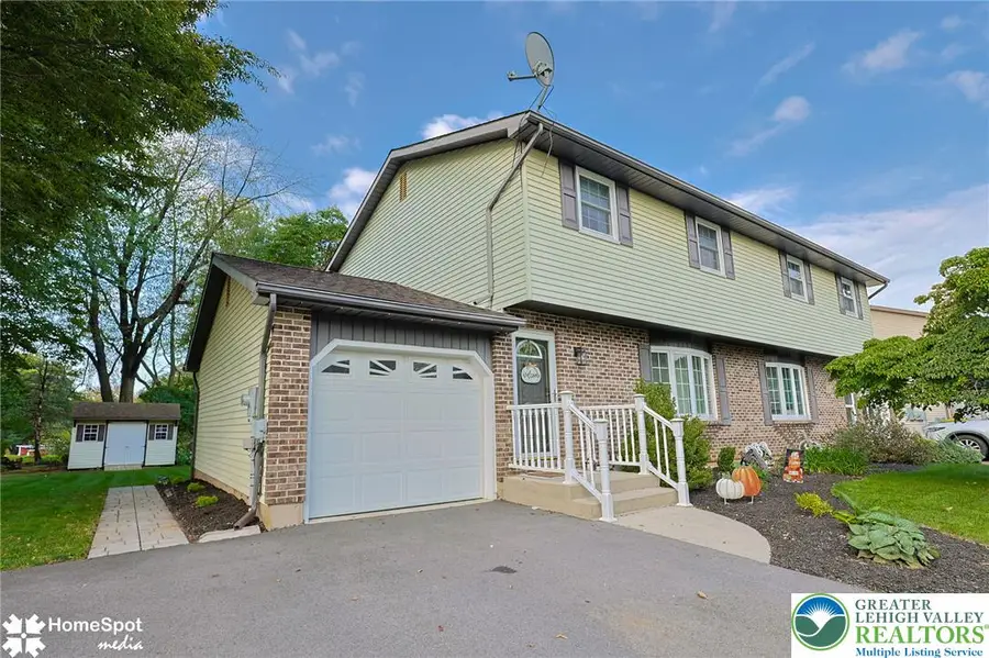 56 Jonathan Drive, Palmer Township, PA 18045 - #2