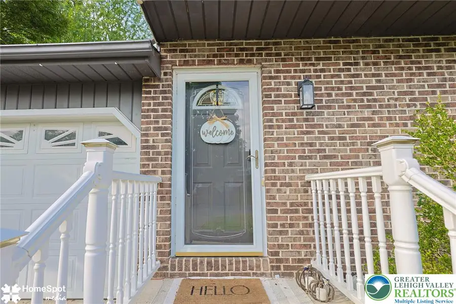 56 Jonathan Drive, Palmer Township, PA 18045 - #3