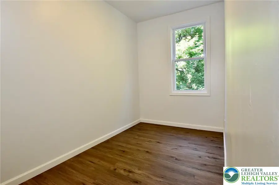 928 Vernon Street, Bethlehem, PA 18015 - #2