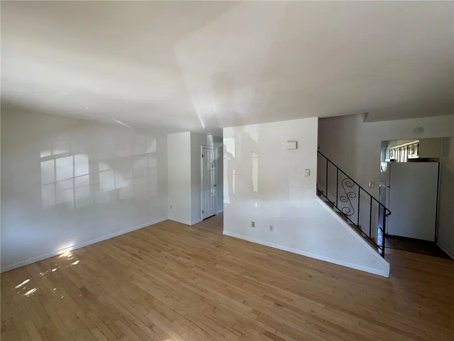 5661 Greens Drive, Lower Macungie, PA 18106 - #2
