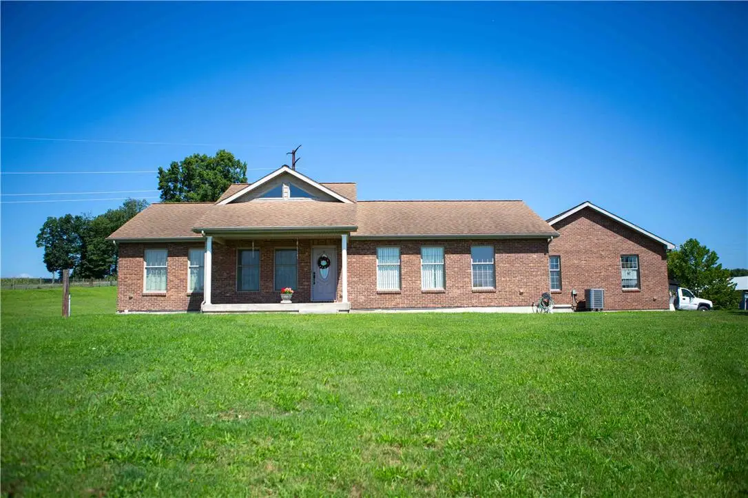 245 Tomahawk Trail, Allen, PA 18067 - #1