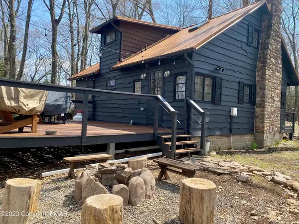 24 Split Rock Road, Kidder Twp, PA 18624