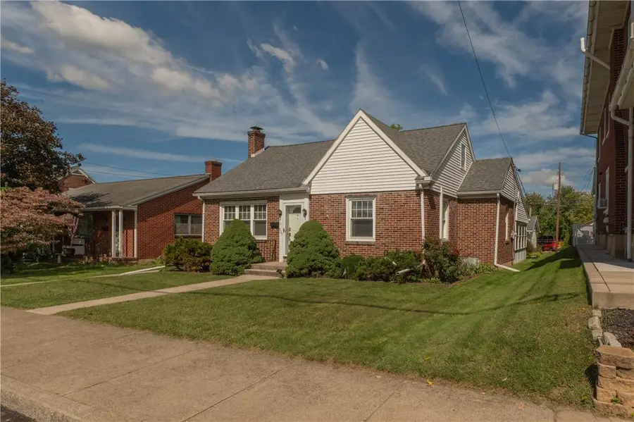 425 3rd Street, Emmaus, PA 18049 - #2