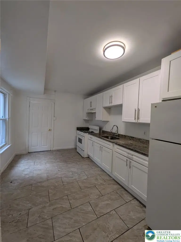 436 Gordon Street, Allentown, PA 18102 - #3