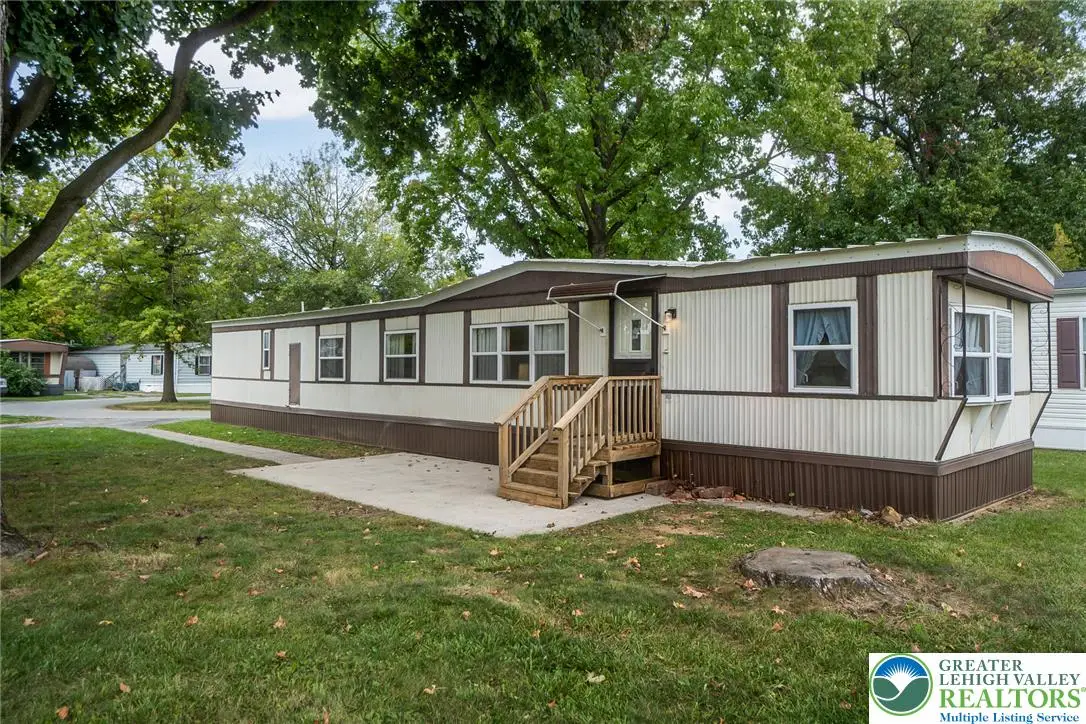 8721 Turkey Ridge Road, Breinigsville, PA 18031 - #1