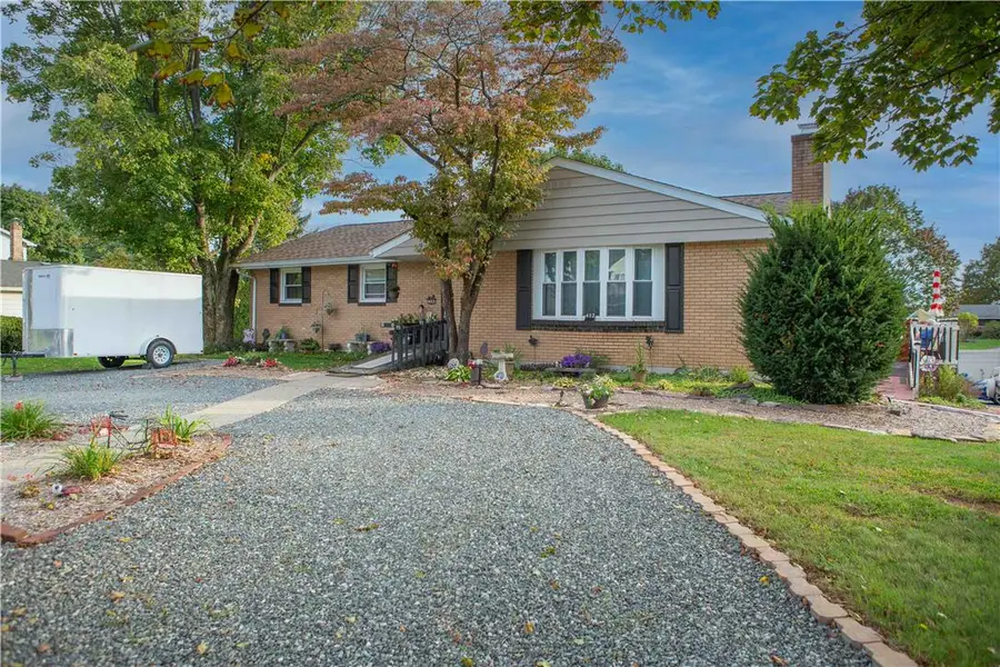 412 Grange Road, Upper Macungie, PA 18106 - #2