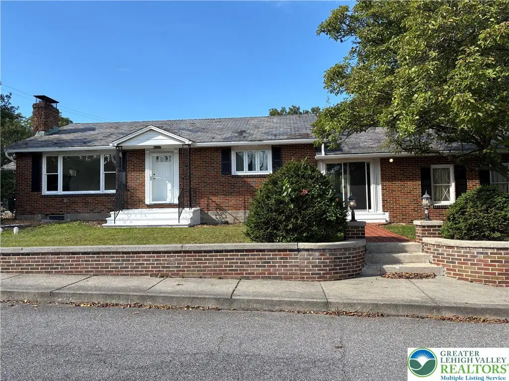 303 N 9th Street, Bangor, PA 18013 - #1