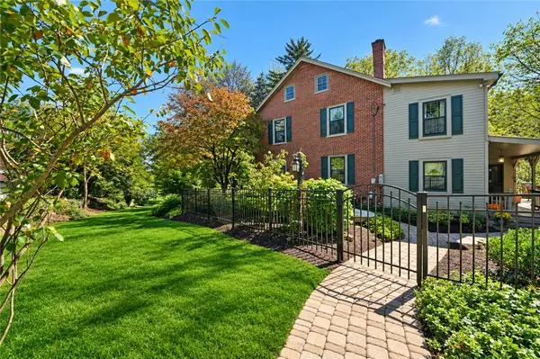 2100 Dakota Drive, Palmer Twp, PA 18045