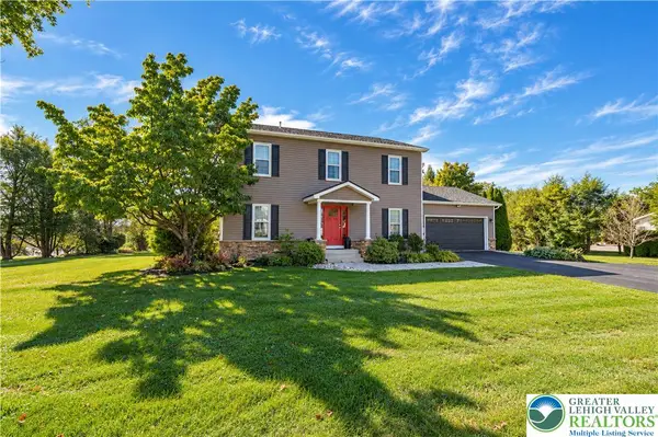 6425 Abbey Road, Plainfield Twp, PA 18091