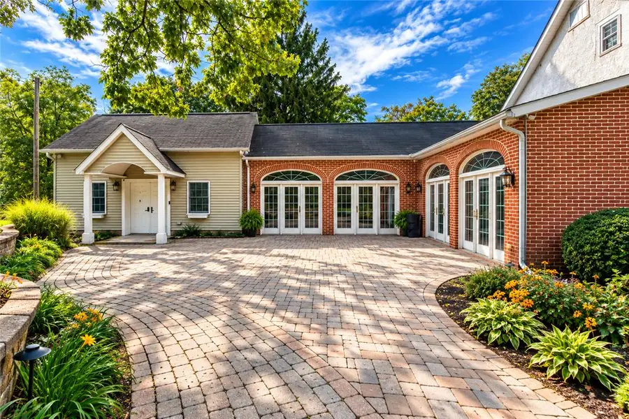 8048 Valley Road, Fogelsville, PA 18051 - #2