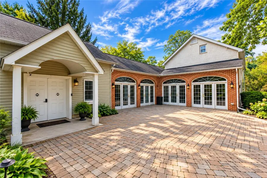 8048 Valley Road, Fogelsville, PA 18051 - #3