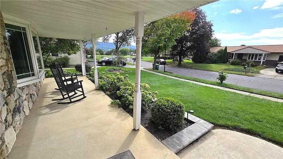 3039 Magnolia Circle, Macungie, PA 18062 - #3