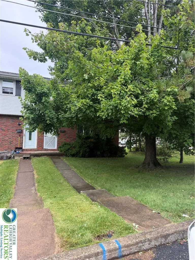 535 E 5th Street, Northampton, PA 18067 - #1