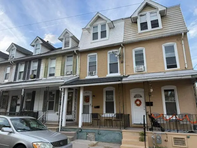 613 W Cedar Street, Allentown, PA 18102 - #1