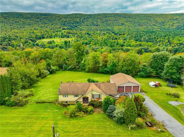 1965 Lower Smith Gap Road, Lower Towamensing Tp, PA 18058