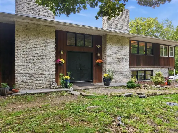 822 Semmels Hill Road, Mahoning Twp, PA 18235