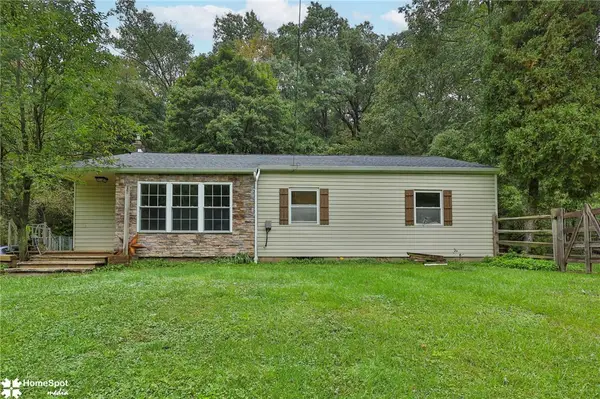 2865 Hemlock Street, Lower Towamensing Tp, PA 18071